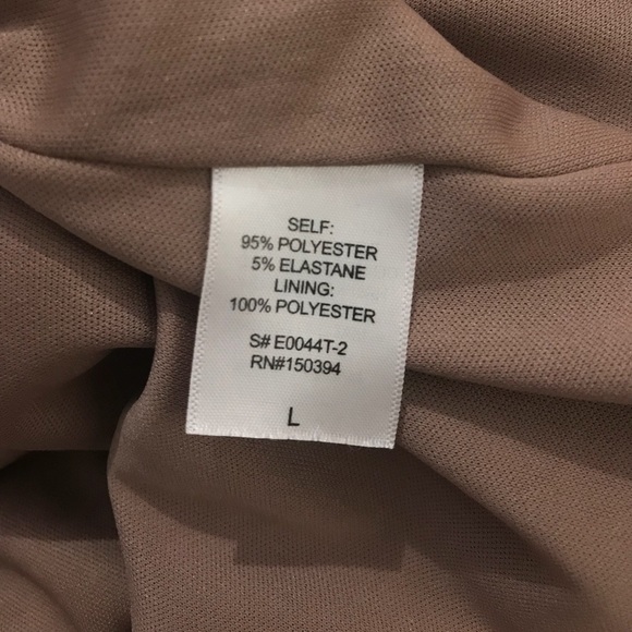 Halleln Top - Taupe - Picture 6 of 6